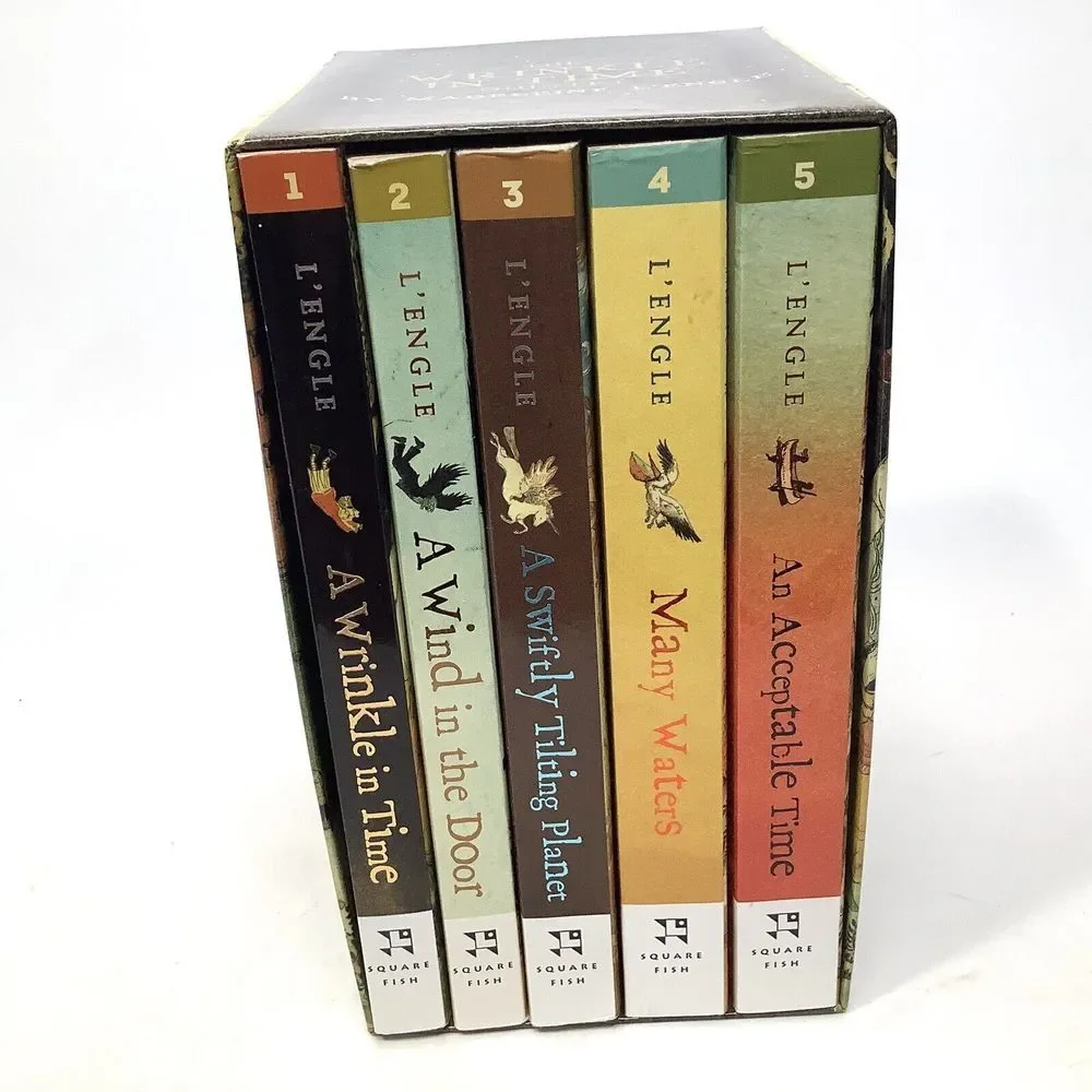 The Wrinkle in Time Quintet Box Set Volume 1 - 5 Many Waters A Wind in‎ the Door